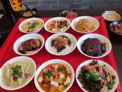 -蓝田九大碗民俗食府(蓝田店)