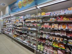 -全家便利店(署前路三店)