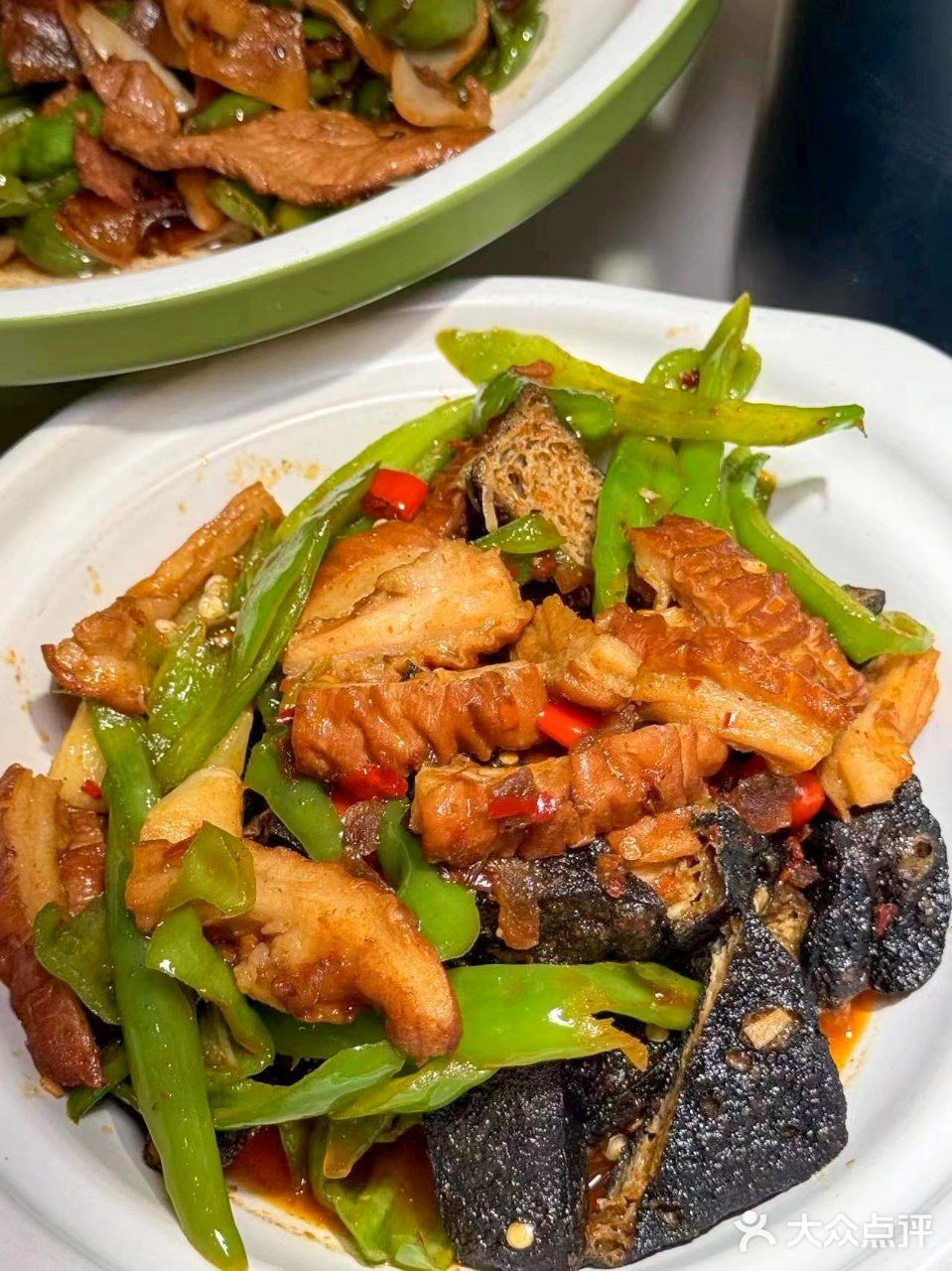 我就很好奇怎么就吃完一锅米饭了❗好顶