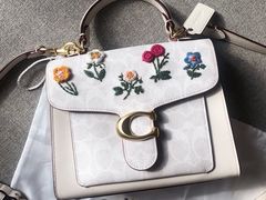 -COACH蔻驰(华润万象城店)