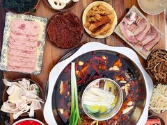 红锅-周幺妹重庆老火锅(银泰城总店)