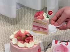 -花花卷卷·鲜食蛋糕(泉屋店)