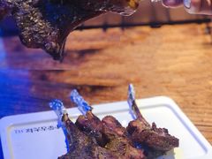 苏尼特秘制烤羊排-三个蒙古大叔羊肉串(大宁店)