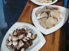 -小小河边鱼(天润城店)