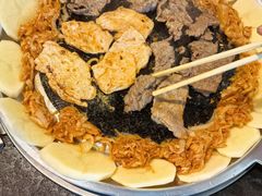 -韩山城石板煎肉店(江景之都店)