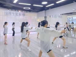 -水灵子·专注成人零基础