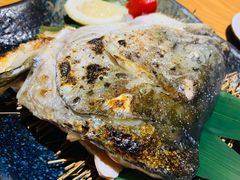 盐烤三文鱼头-沼津港渔市(宏伊国际广场店)