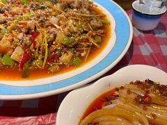 -阆辣荟餐饮(老味道8年·古城店)