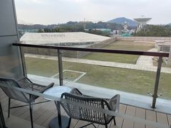 -上海佘山世茂艾美酒店