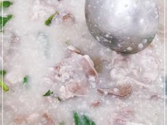 -标记美食新鲜猪杂(兴南大道店)