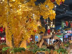 -老滇山寨•云南特色菜•地方菜•民族风情歌舞表演(金碧店)