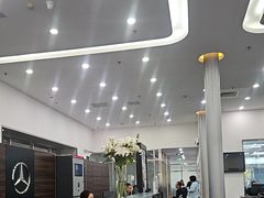 -奔驰利星行(北京花乡店)