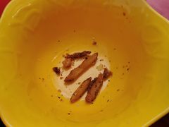 -BHC炸鸡(明洞总店)