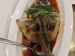 -万龙洲海鲜(大兴绿地缤纷城店)