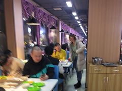 -新艺自助美食城(中山路店)
