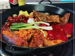 -四小区火锅·巷子里的重庆火锅(花照壁店)