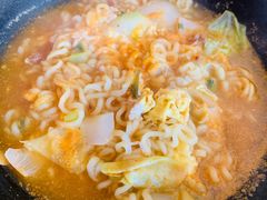 -韩流热风(桥东街店)