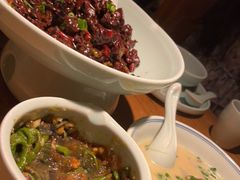 -沅江水·湖南家宴(南村万博长隆商圈店)