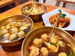-荣记歡喜·馄饨铺(开发区振华购物中心店)