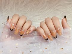 -群丽化妆摄影美甲纹绣培训学校