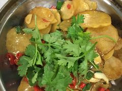 -胡桃里音乐餐厅(陶溪川店)(川湘赣菜·世界百大酒庄直供红酒·音乐表演)