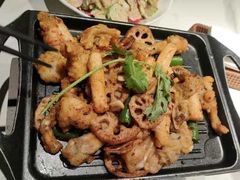 -荷塘秋月·本帮江浙菜(国权路店)