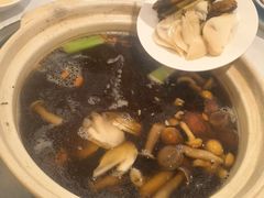 -天宜隆蘑菇宴火锅(石景山旗舰店)