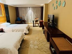 -峨眉山世纪阳光大酒店(峨眉高铁站店)