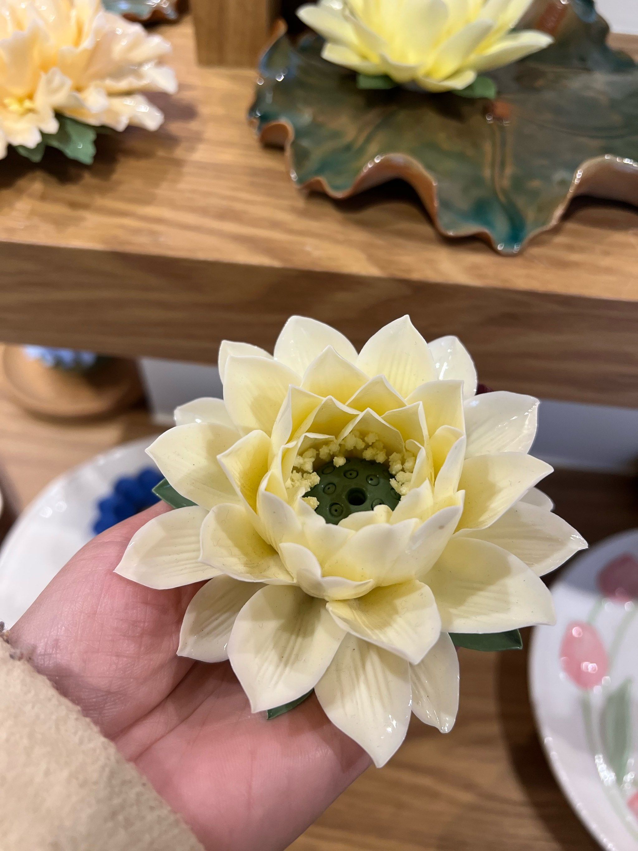 这么漂亮的牡丹花竟然是陶瓷做的!