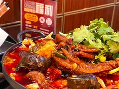 -老闵田螺馆·南昌特色小炒(梦时代店)