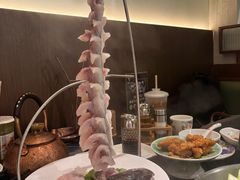 -得意咚瓜·顺德鱼生·冬瓜火锅(深圳首店)