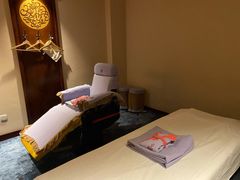 -鼎族怡华·指压·油压·经络(西单昌盛大厦店)