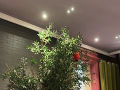 -八府香鸭·啫啫煲(华山路店)