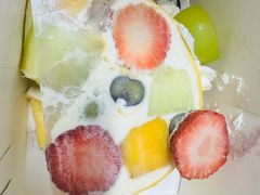 缤纷水果可丽卷-蜜思琪蛋糕(民生路店)