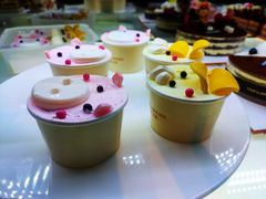 可爱猪cupcake-多乐之日(华贸天地店)