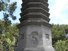 -万松老人塔