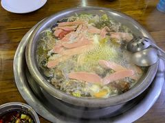 -泸州酸菜豆花火锅川师店