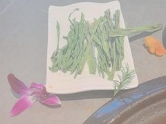 -生活如沸·顺德水牛奶火锅(大学路店)