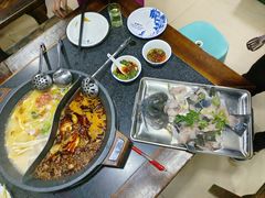 -秦巴石锅鱼(文化南路店)