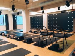 -无界瑜伽普拉提