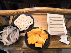 -渝宗老灶火锅(巴国城店)