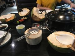 -东椰·海南椰子鸡火锅(朝阳门店)