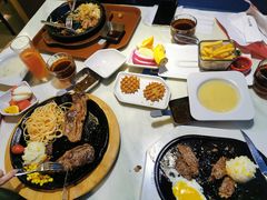 -豪客来牛排(中央花苑店)