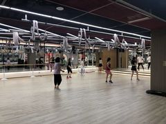 -英派斯健身旗舰店(海信国际中心馆)