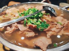 -肖四女乐山跷脚牛肉(世博源店)