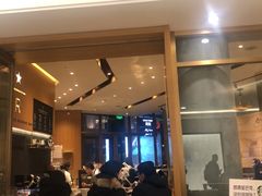 大堂-星巴克臻选(北京世贸天阶店)