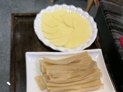 -老船舫·现做活鲜鱼馆(东郊记忆店)
