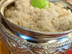 -大树下海鲜饭店