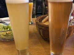 小麦啤酒-普兰达德国餐厅·德式脆皮烤猪肘·自酿啤酒(观唐店)