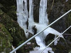 -藏龙百瀑漂流